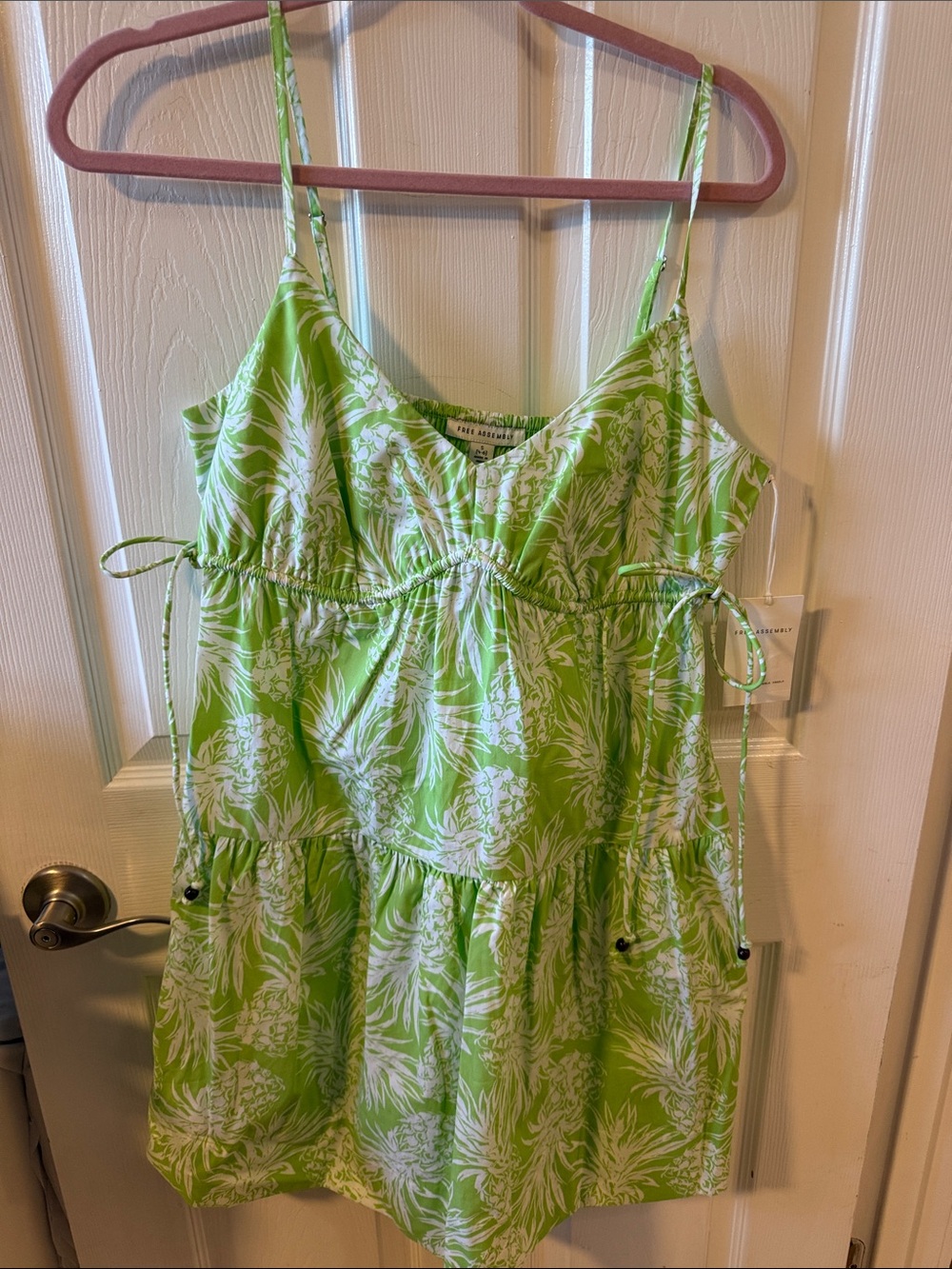 NWT-Women’s Lime Green Floral Sundress